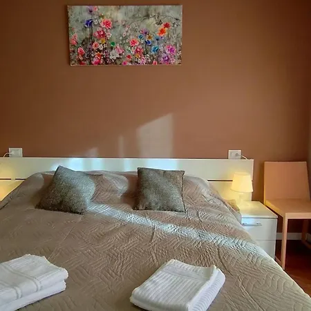 A Casa Di Alice タヴッリア